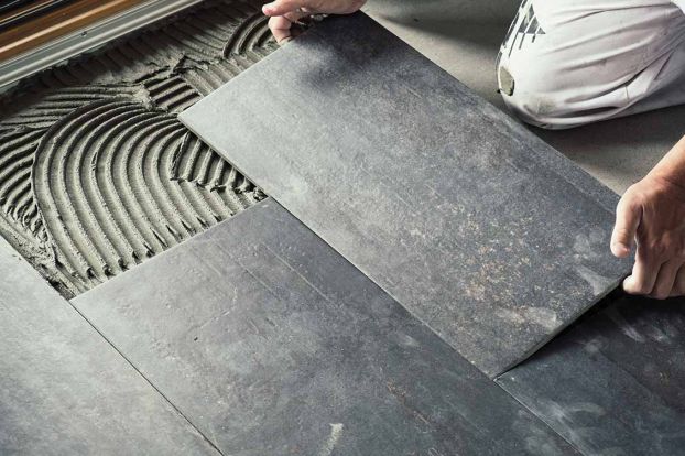 Floor fitting